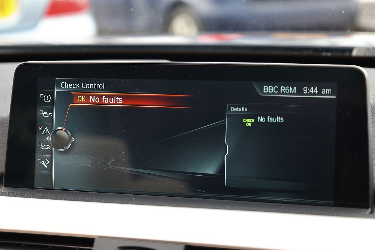 BMW 420d SE Convertible BMW Pro Nav + Euro 6 + £35 RFL - Large 20