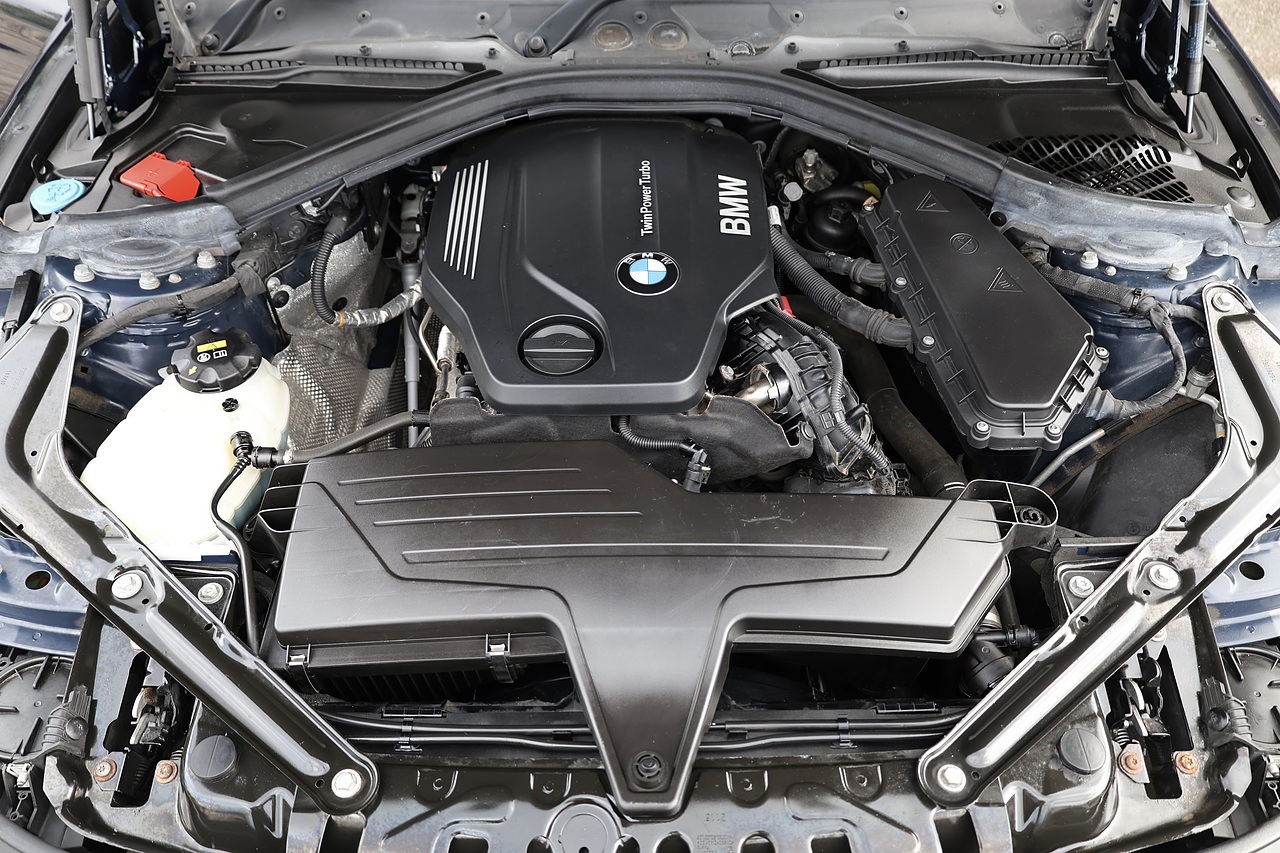 BMW 420d SE Convertible BMW Pro Nav + Euro 6 + £35 RFL - Large 22