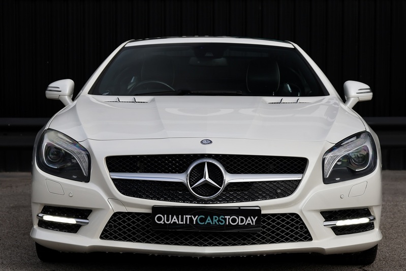 Mercedes-Benz SL 350 AMG Sport Pack Full Mercedes Main Dealer History + Pano Roof + Reverse Cam Image 3