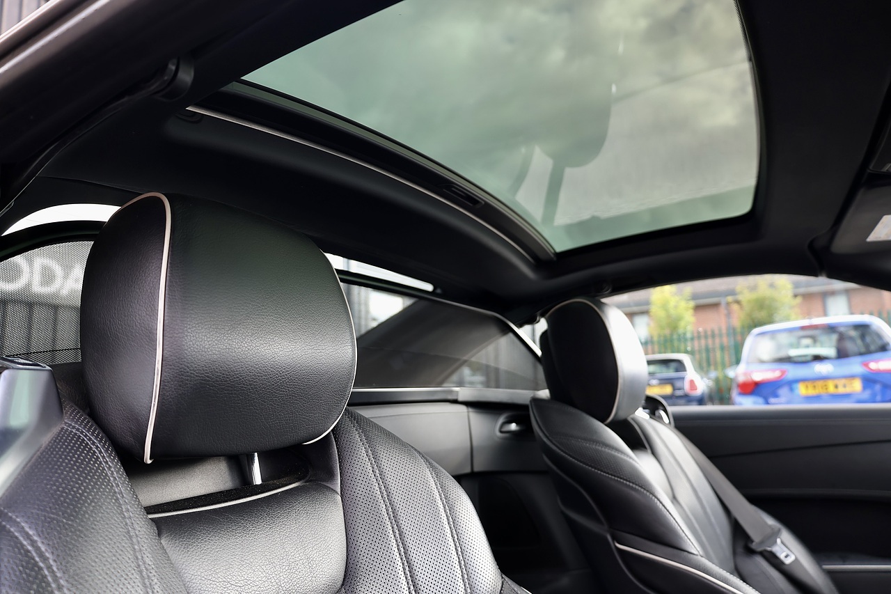 Mercedes-Benz SL 350 AMG Sport Pack Full Mercedes Main Dealer History + Pano Roof + Reverse Cam - Large 5