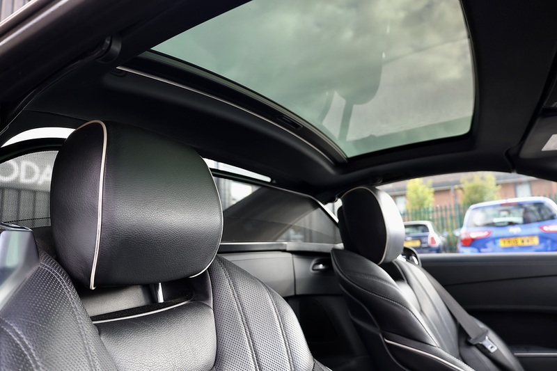 Mercedes-Benz SL 350 AMG Sport Pack Full Mercedes Main Dealer History + Pano Roof + Reverse Cam Image 5