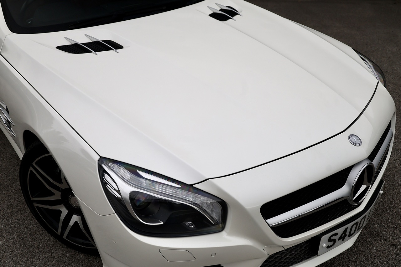 Mercedes-Benz SL 400 AMG Sport 1 Lady Owner + Pano Roof + Harmon Kardon + AirScarf - Large 18