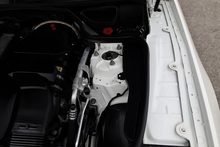 Mercedes-Benz SL 400 AMG Sport 1 Lady Owner + Pano Roof + Harmon Kardon + AirScarf - Thumb 26