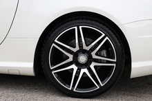 Mercedes-Benz SL 400 AMG Sport 1 Lady Owner + Pano Roof + Harmon Kardon + AirScarf - Thumb 34
