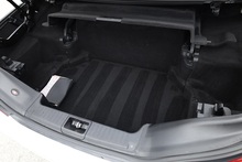 Mercedes-Benz SL 400 AMG Sport 1 Lady Owner + Pano Roof + Harmon Kardon + AirScarf - Thumb 38