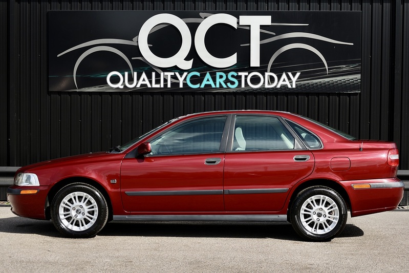 Volvo S40 Just 33k Miles + ULEZ Compliant + Outstanding Image 1