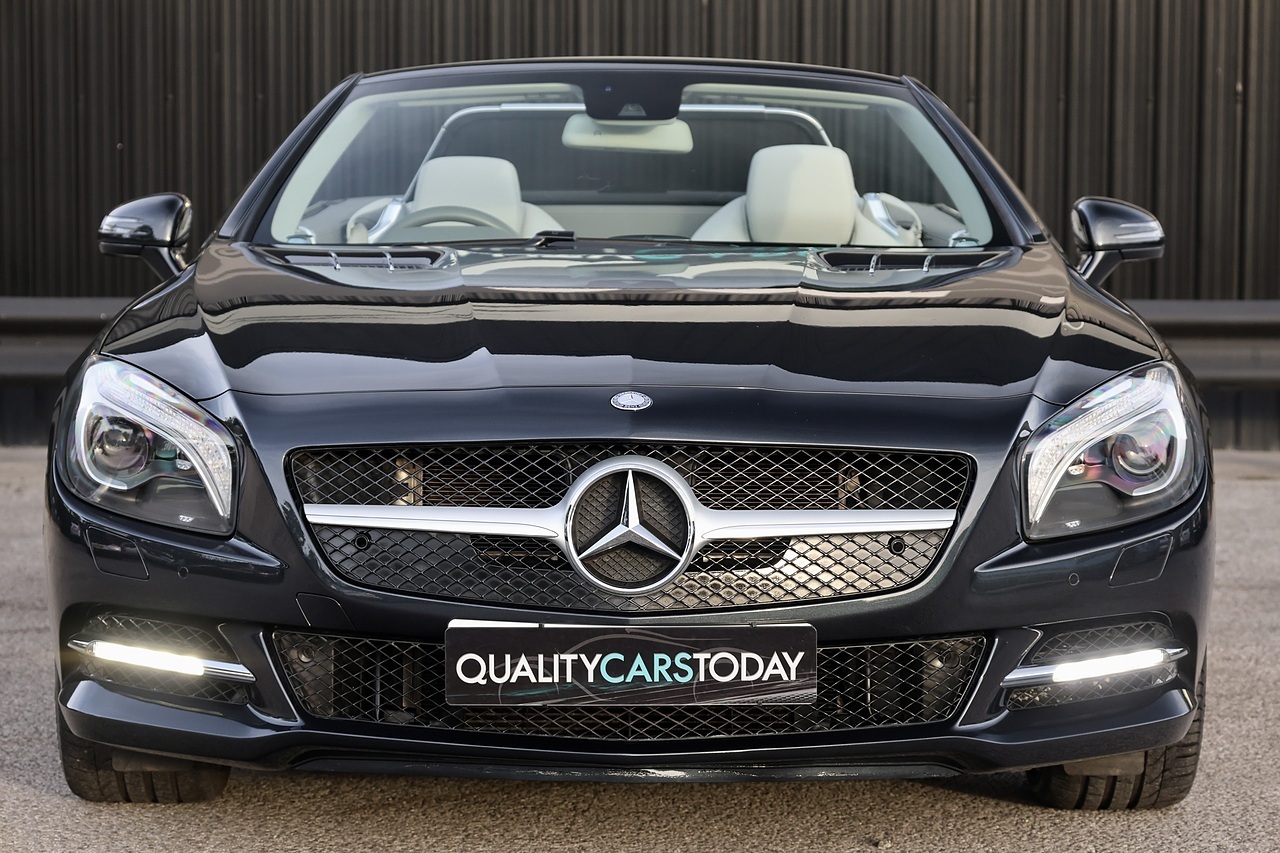 Mercedes-Benz SL 500 4.7 V8 BiTurbo 1 Former Keeper + Full Mercedes Main Dealer + Bang and Olufsen + Pano Roof - Large 3
