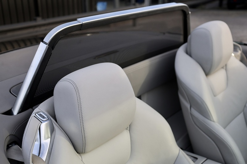 Mercedes-Benz SL 500 4.7 V8 BiTurbo 1 Former Keeper + Full Mercedes Main Dealer + Bang and Olufsen + Pano Roof Image 12