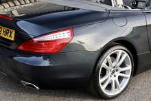 Mercedes-Benz SL 500 4.7 V8 BiTurbo 1 Former Keeper + Full Mercedes Main Dealer + Bang and Olufsen + Pano Roof - Thumb 31
