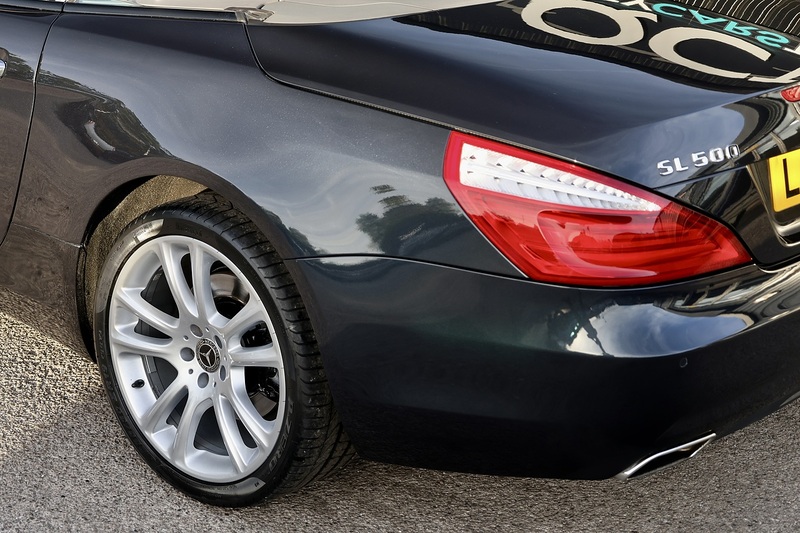 Mercedes-Benz SL 500 4.7 V8 BiTurbo 1 Former Keeper + Full Mercedes Main Dealer + Bang and Olufsen + Pano Roof Image 41