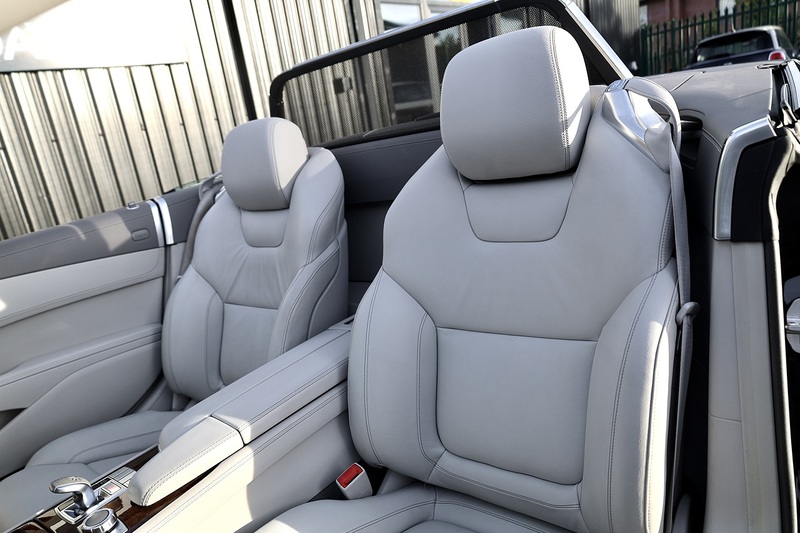 Mercedes-Benz SL 500 4.7 V8 BiTurbo 1 Former Keeper + Full Mercedes Main Dealer + Bang and Olufsen + Pano Roof Image 27
