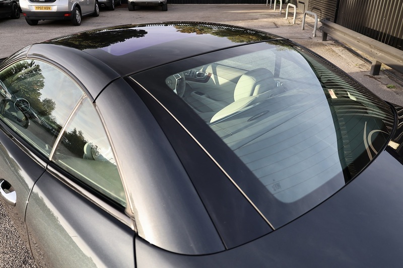 Mercedes-Benz SL 500 4.7 V8 BiTurbo 1 Former Keeper + Full Mercedes Main Dealer + Bang and Olufsen + Pano Roof Image 16