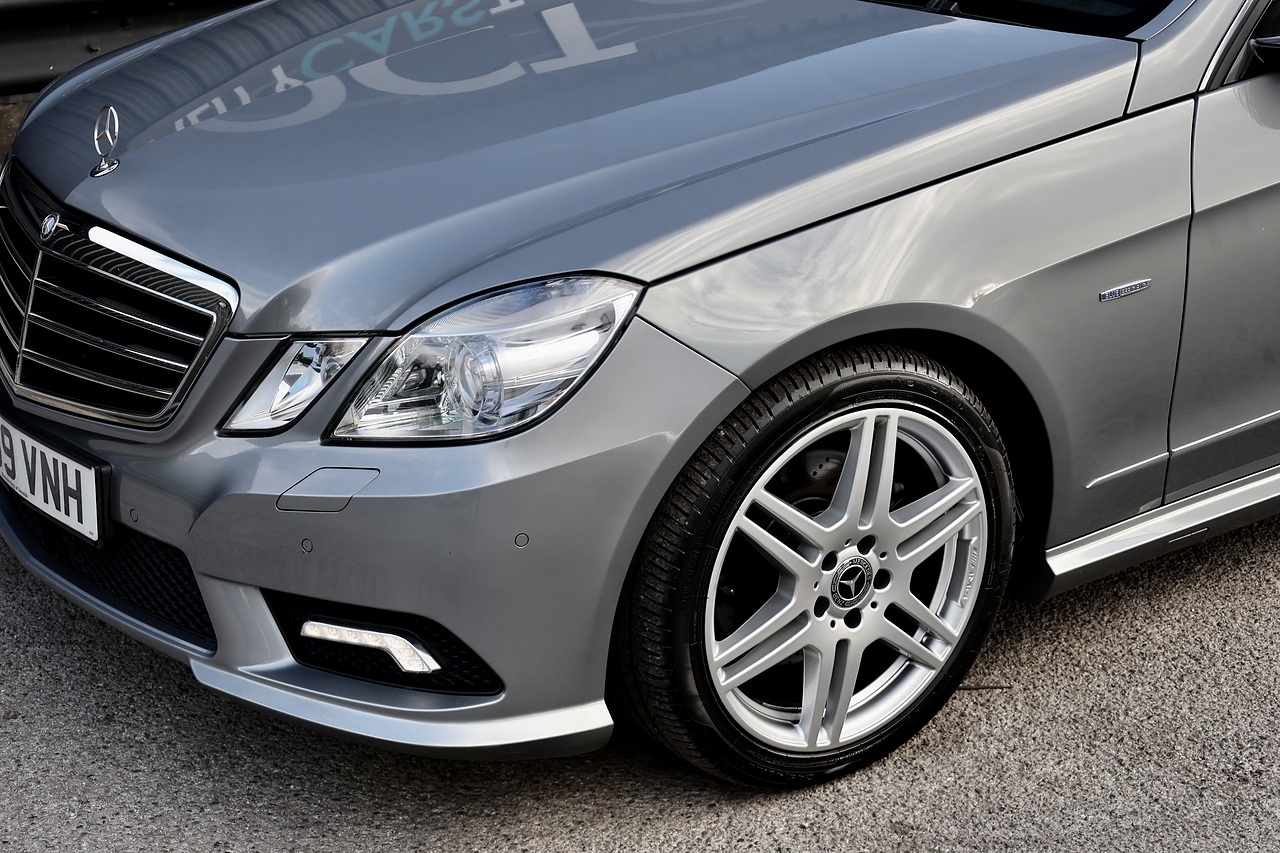 Mercedes-Benz E350 CDI AMG Sport 2 Former Keepers + Full / Comprehensive History - Large 25