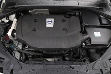 Volvo S60 D4 R-Design Lux Automatic Full Service History + Just 31k Miles + Exceptional - Thumb 32
