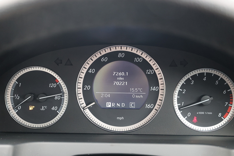 Mercedes-Benz C280 3.0 V6 Elegance 1 Former Keeper + Sunroof + Full Service History Image 17