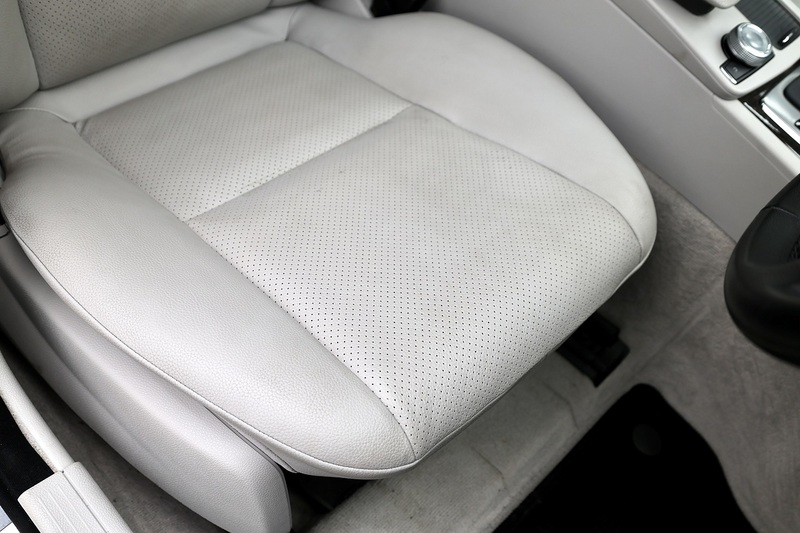 Mercedes-Benz C280 3.0 V6 Elegance 1 Former Keeper + Sunroof + Full Service History Image 28