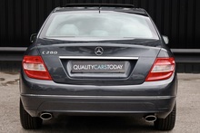 Mercedes-Benz C280 3.0 V6 Elegance 1 Former Keeper + Sunroof + Full Service History - Thumb 4