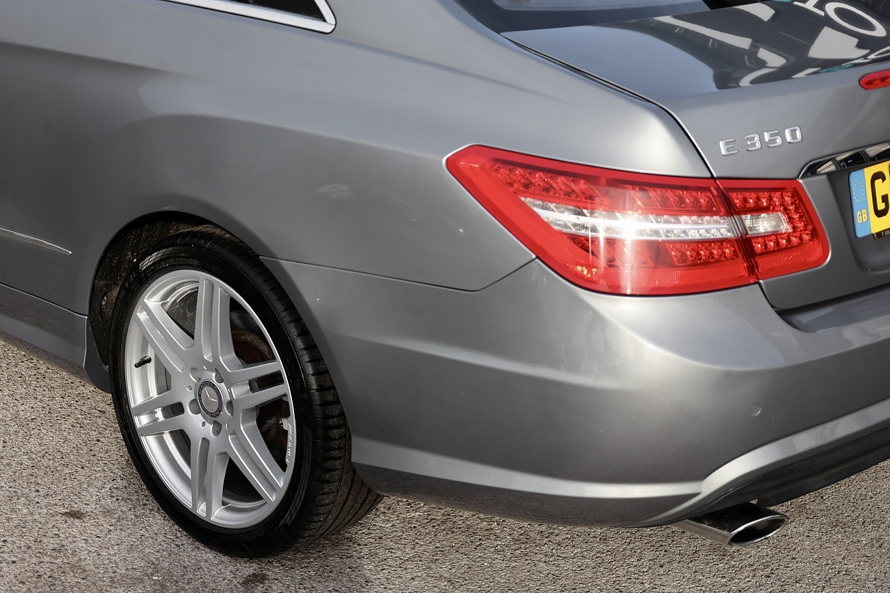 Mercedes-Benz E350 CDI AMG Sport Coupe 1 Owner + 16 Mercedes Main Dealer Services - Large 31