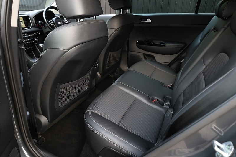 Kia Sportage Edition 125 1 Former Keeper + CarPlay + JBL + 360 Cameras + Heated Seats Image 11