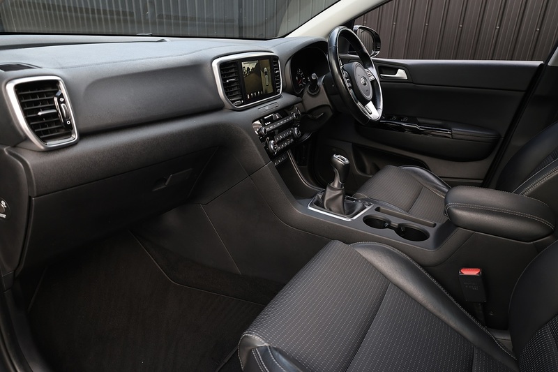 Kia Sportage Edition 125 1 Former Keeper + CarPlay + JBL + 360 Cameras + Heated Seats Image 2
