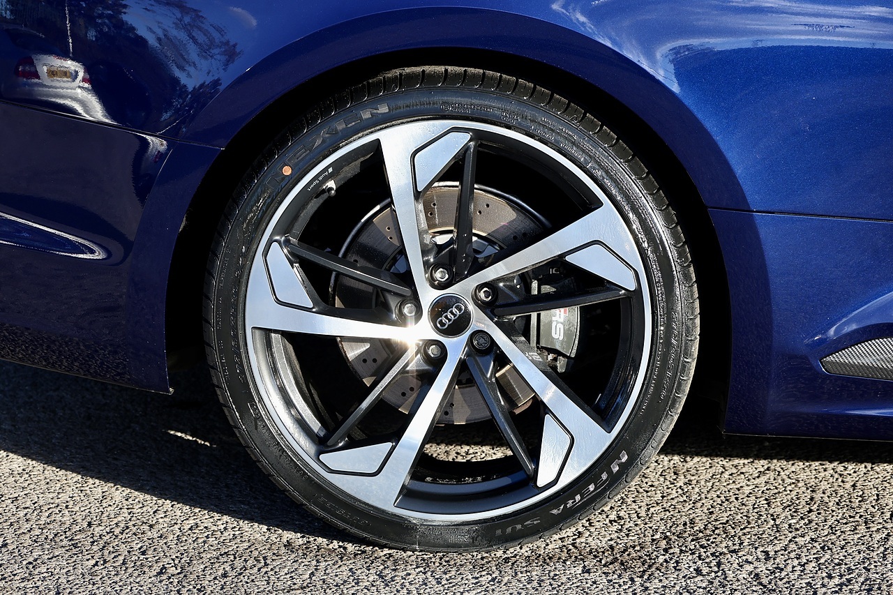 Audi RS5 £25,000 Cost Options + Ceramics + Carbon + Matrix Lights - Large 22