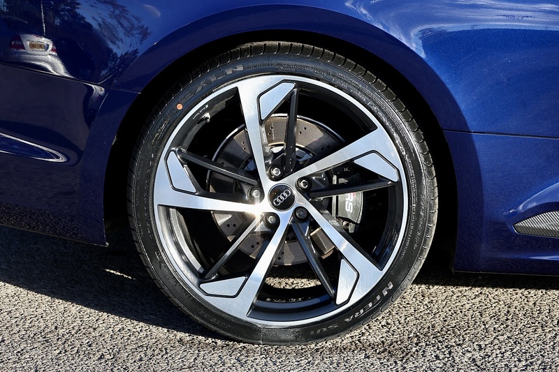 Audi RS5 £25,000 Cost Options + Ceramics + Carbon + Matrix Lights Image 22