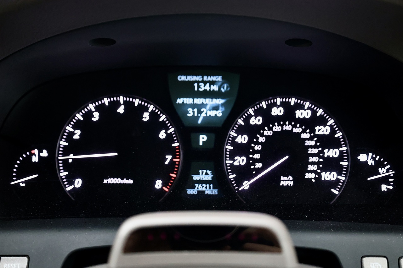 Lexus LS 460 SE-L LS 460 SE-L Saloon 4.6 Automatic Petrol - Large 13