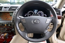 Lexus LS 460 SE-L LS 460 SE-L Saloon 4.6 Automatic Petrol - Thumb 17