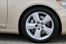 Lexus LS 460 SE-L LS 460 SE-L Saloon 4.6 Automatic Petrol - Thumb 43