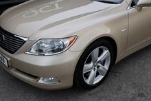 Lexus LS 460 SE-L LS 460 SE-L Saloon 4.6 Automatic Petrol - Thumb 38