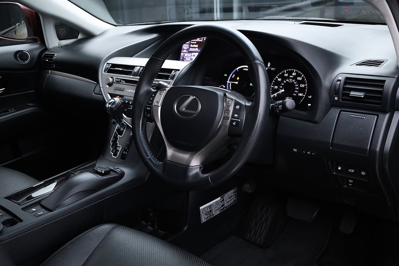 Lexus RX450h Premier 2 Former Keepers + Full Service History + Design / Pro Packs Image 16