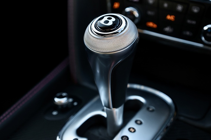 Bentley Continental W12 Speed Bentley Special Order + Triple Carbon + Naim + 1 of 1 Image 18