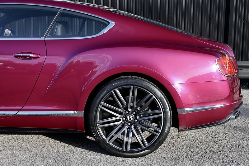 Bentley Continental W12 Speed Bentley Special Order + Triple Carbon + Naim + 1 of 1 Image 26