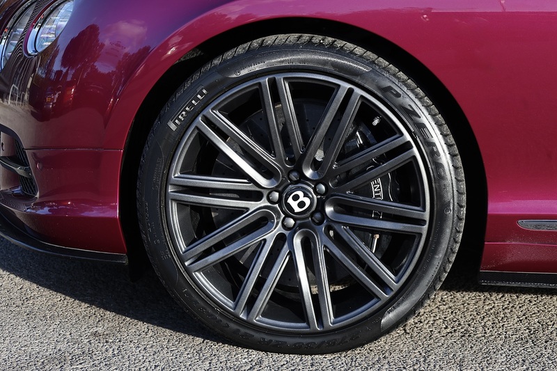 Bentley Continental W12 Speed Bentley Special Order + Triple Carbon + Naim + 1 of 1 Image 40