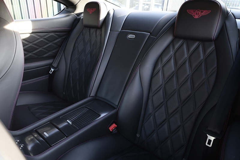 Bentley Continental W12 Speed Bentley Special Order + Triple Carbon + Naim + 1 of 1 Image 13