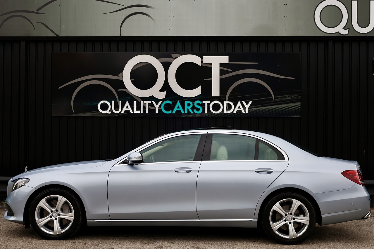Mercedes-Benz E350d SE Premium 1 Former Keeper + FSH + Panoramic Roof - Large 2