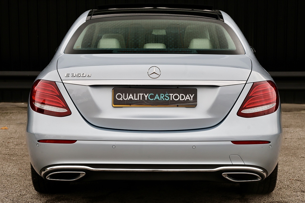 Mercedes-Benz E350d SE Premium 1 Former Keeper + FSH + Panoramic Roof - Large 4