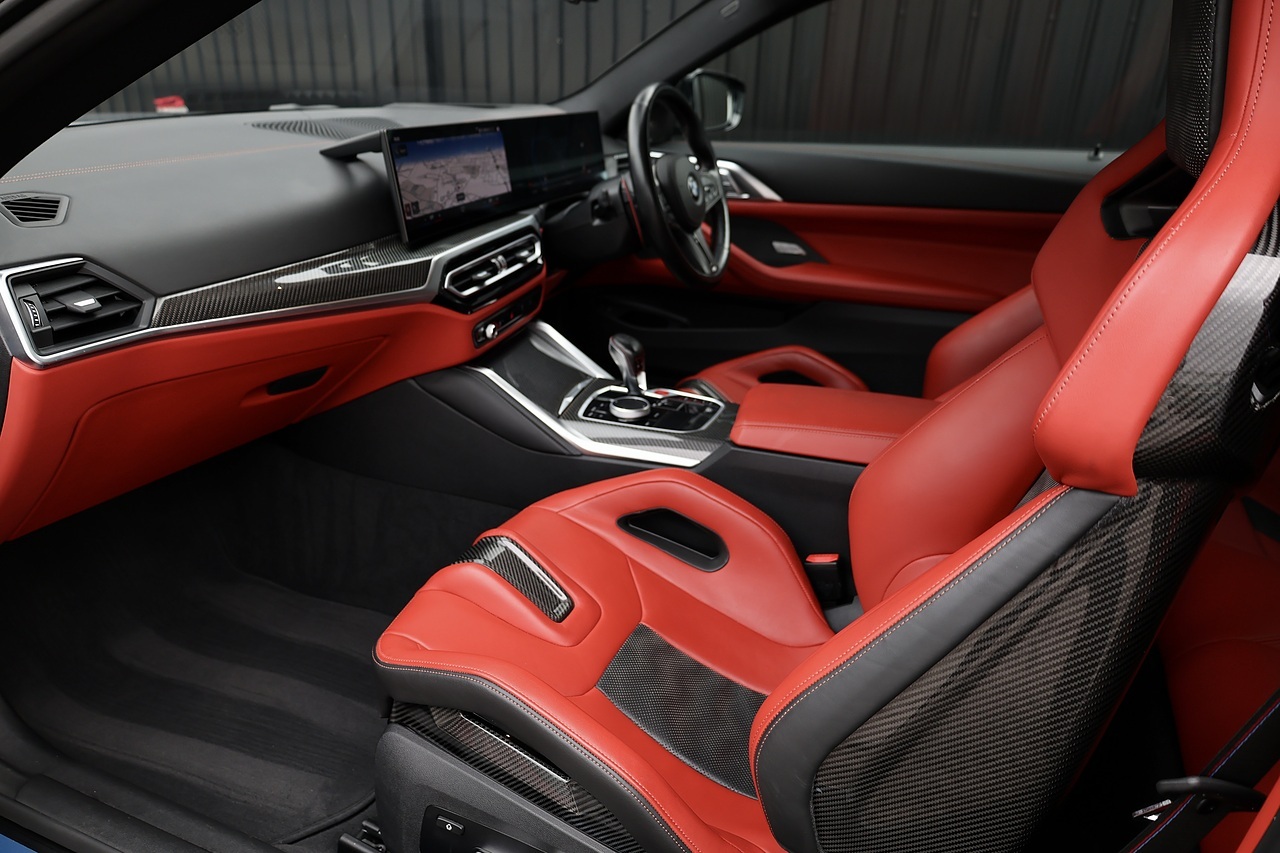 BMW M4 Competition 1 Owner + Ultimate Pack + M Carbon Buckets + M Carbon Exterior - Large 2