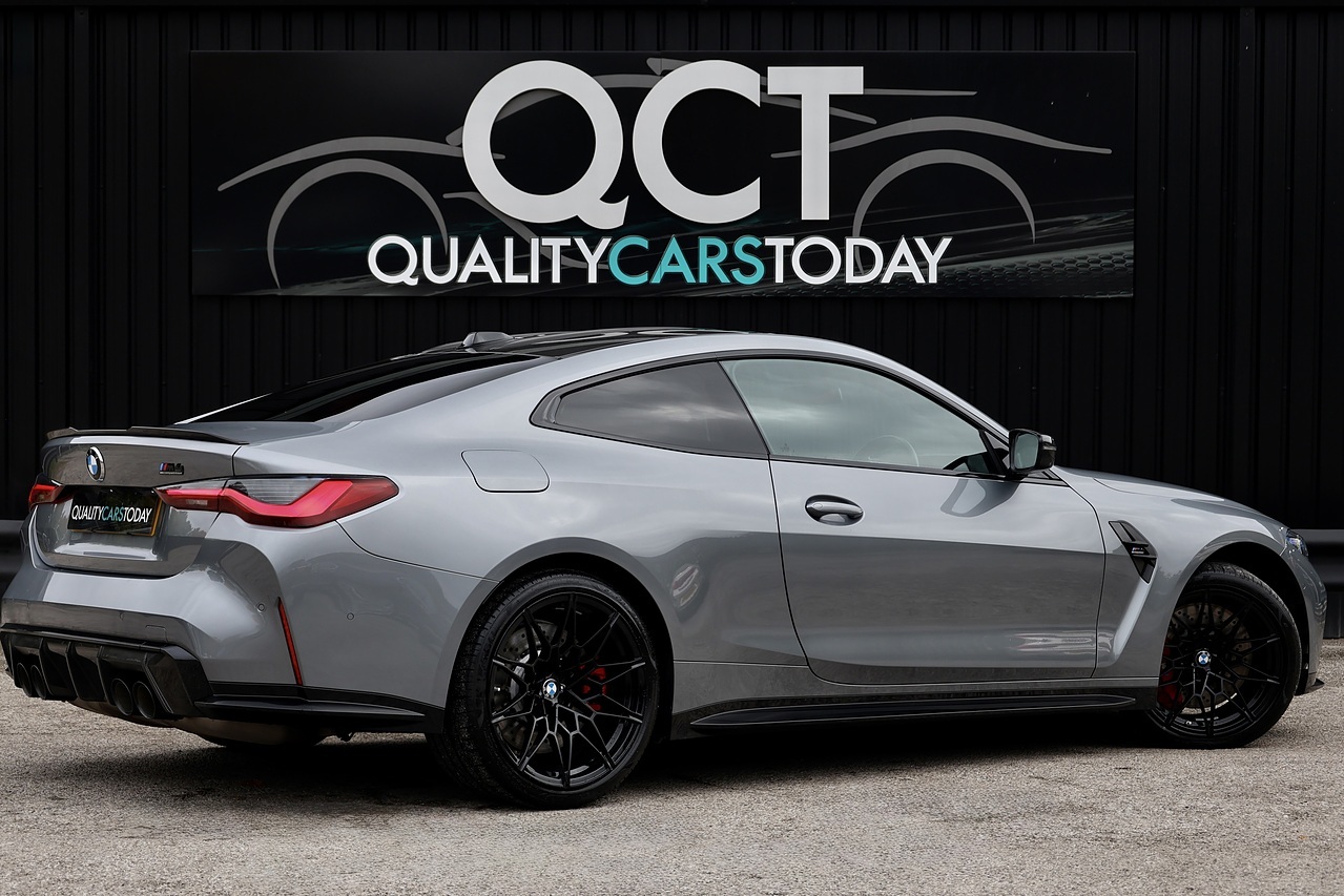 BMW M4 Competition 1 Owner + Ultimate Pack + M Carbon Buckets + M Carbon Exterior - Large 10