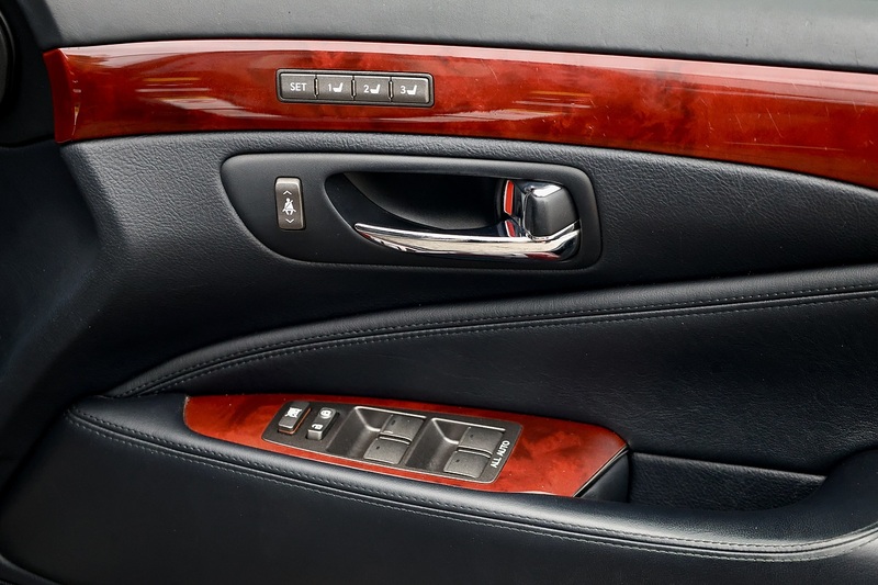 Lexus LS 600h L RSR Rear Seat Relaxation Pack + Huge Specification Image 13