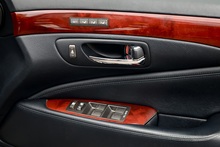 Lexus LS 600h L RSR Rear Seat Relaxation Pack + Huge Specification - Thumb 13