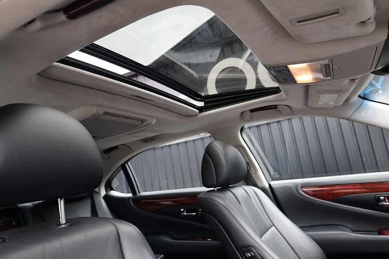 Lexus LS 600h L RSR Rear Seat Relaxation Pack + Huge Specification Image 7