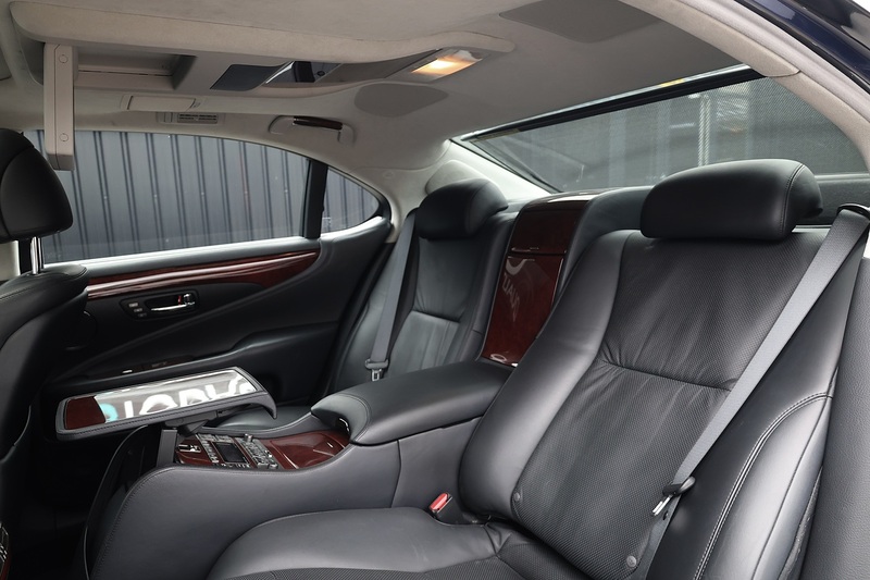 Lexus LS 600h L RSR Rear Seat Relaxation Pack + Huge Specification Image 30