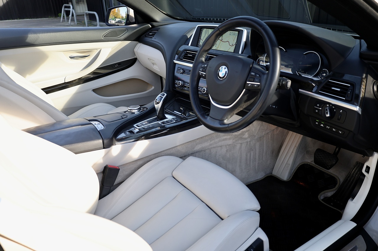 BMW 640d SE Convertible 1 Former keeper + Highest Specification We Have Seen* - Large 4