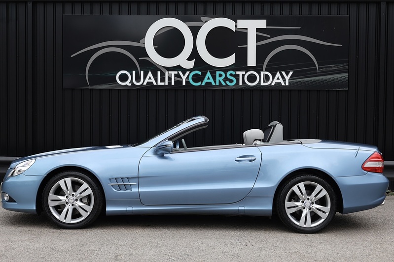 Mercedes-Benz SL 350 2 Former Keepers + Just Serviced by MB + Very Rare Spec Image 1