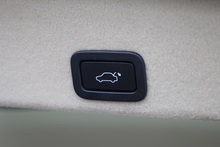 Volvo XC60 D5 SE Lux Nav Rare Specification + Low Mileage + Full Service History - Thumb 17