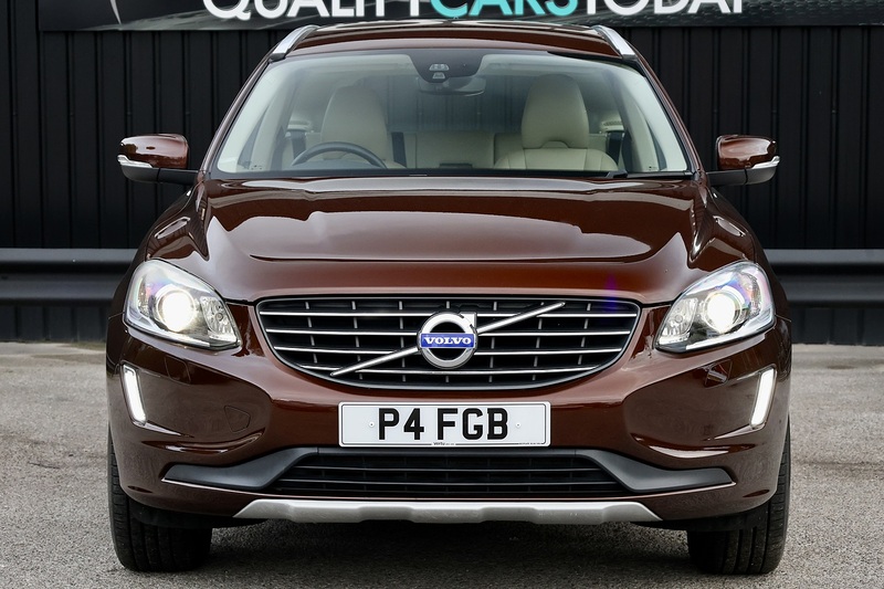 Volvo XC60 D5 SE Lux Nav Rare Specification + Low Mileage + Full Service History Image 3