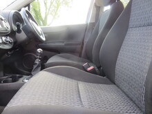 Toyota Yaris VVT-i T2 - Thumb 16