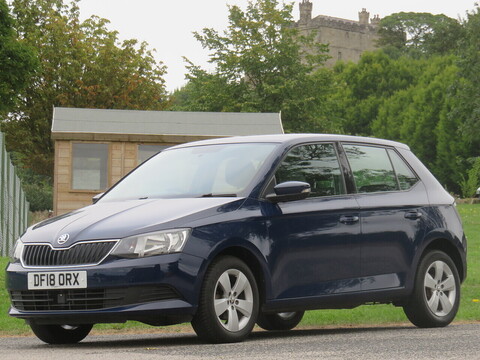 SE Hatchback 1.0 Manual Petrol