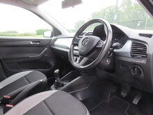 SKODA Fabia SE - Thumb 6